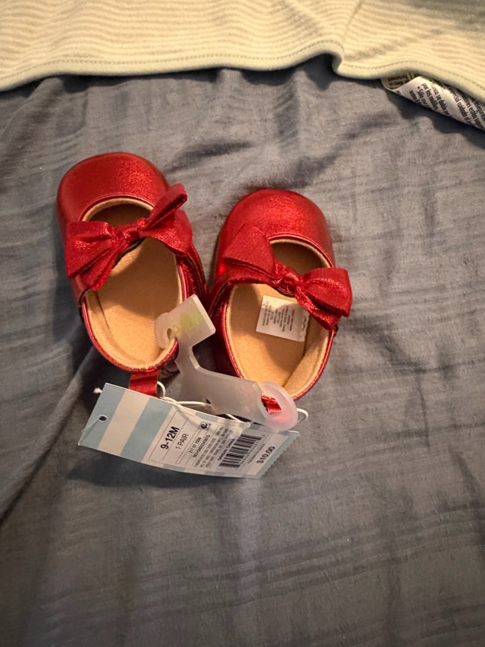 Cat & Jack Red Bow Mary Jane Baby Shoes